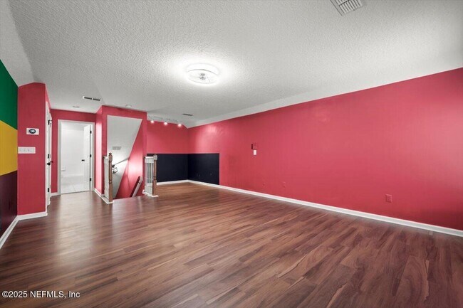 Building Photo - 577 Golden Links Dr