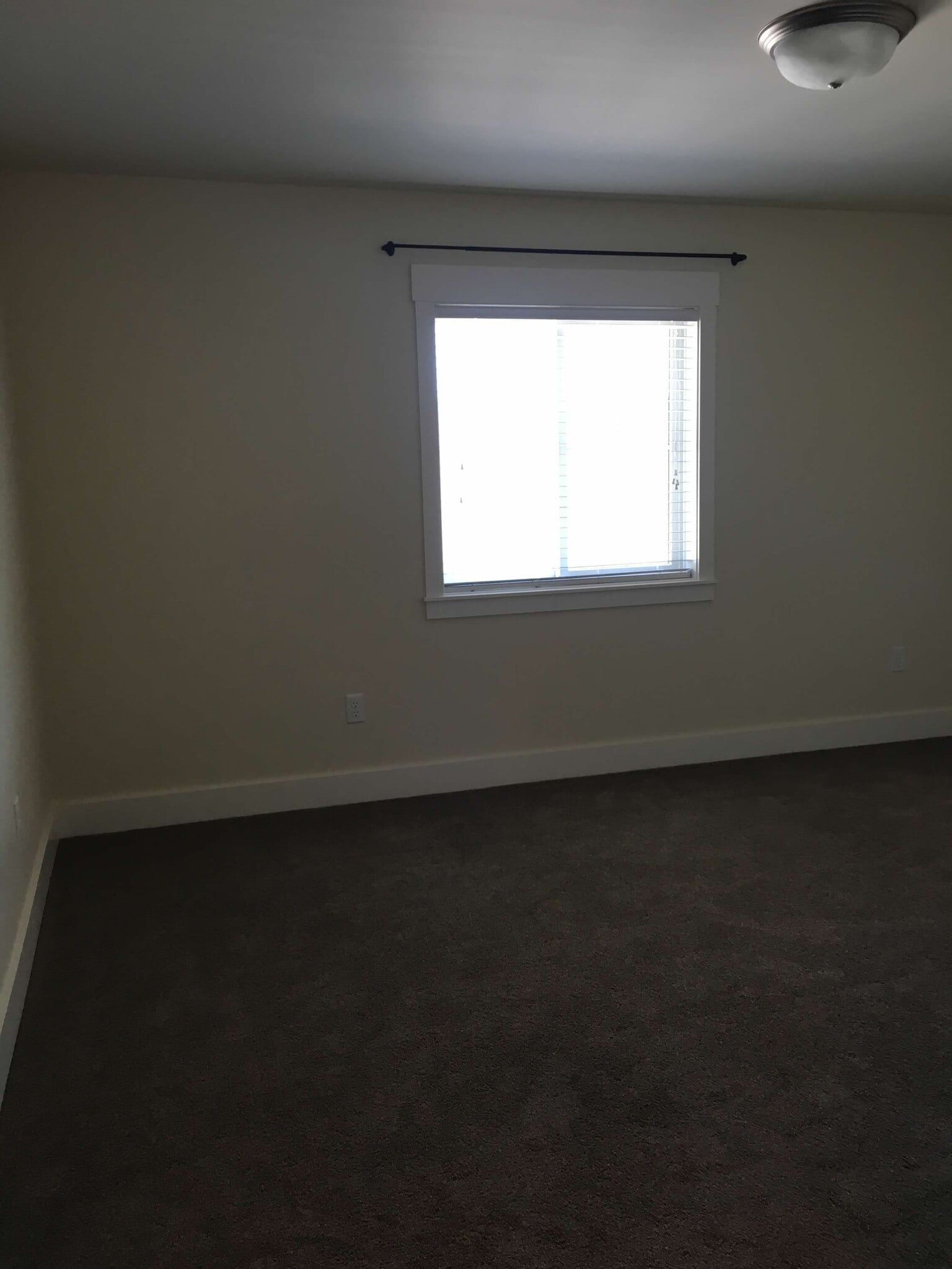 Upstairs Bedroom - 1711 Lone Pine Dr