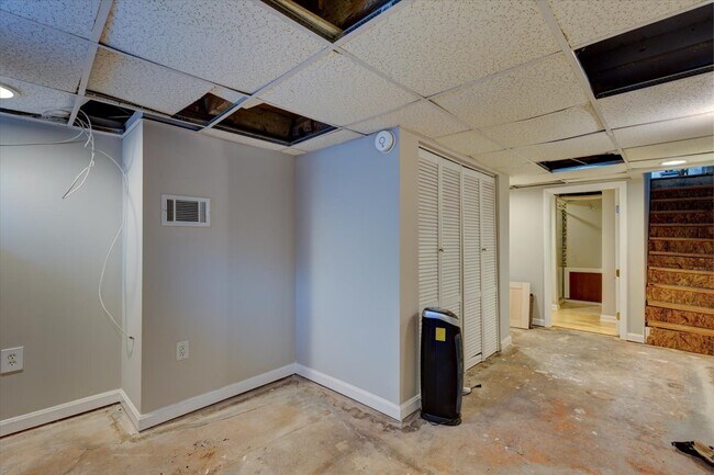 Building Photo - 1435 Covington St