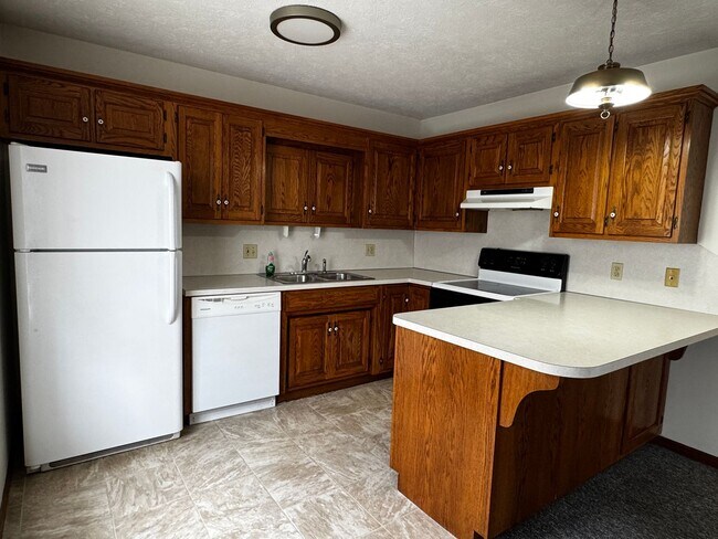 Building Photo - Two bedroom apartment