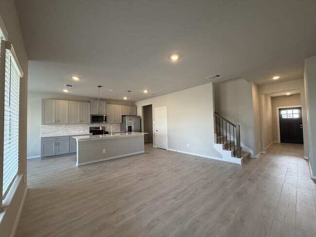 Building Photo - 2527 Gray Gale Ct