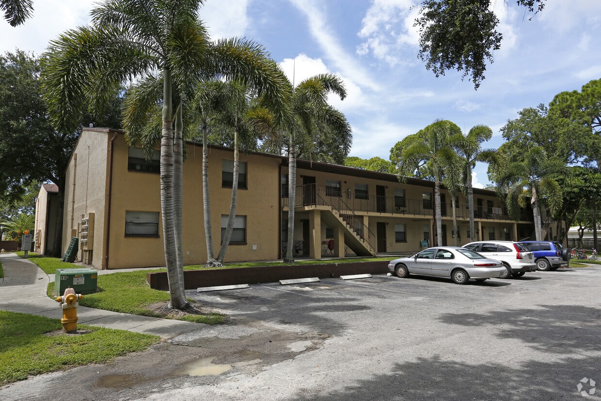 Seminole Village Seminole