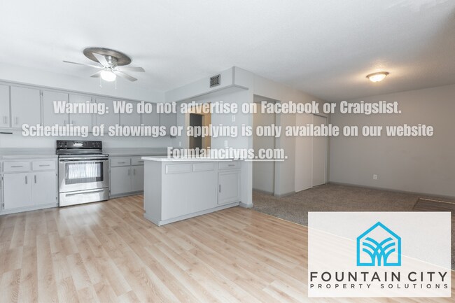 Building Photo - Spacious 4 Bed / 3 Bath Townhome in Liberty – Pet Friendly!