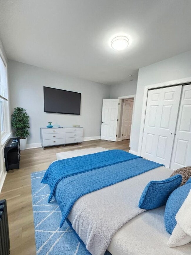 Building Photo - Renovated 3BR/1.5Bth House! Section 8 ONLY!!