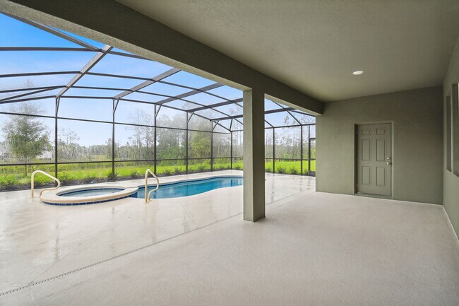 Building Photo - 7853 Oak Reflection Lp