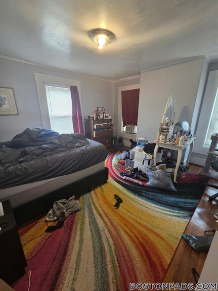 Building Photo - 11 Akron St