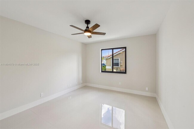 Building Photo - 20160 NW 9th Dr