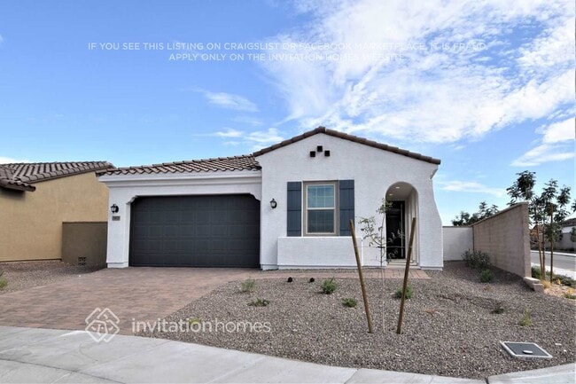 Building Photo - 19978 W Turney Ave