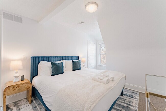 Building Photo - 11323 Hessler Rd