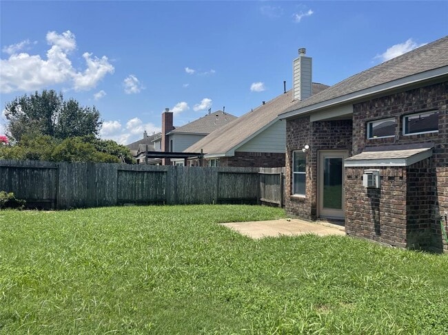 Building Photo - 6411 Virginia Fields Dr