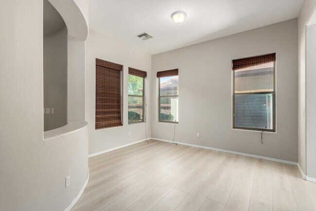 Building Photo - 4296 N 154th Ave