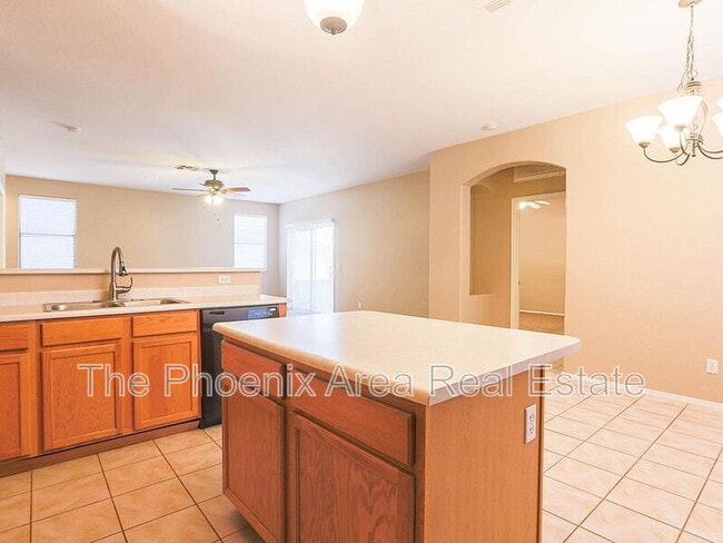 Building Photo - 21418 E Camina Plata Ct