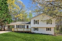 Building Photo - 2453 Falcon Ct