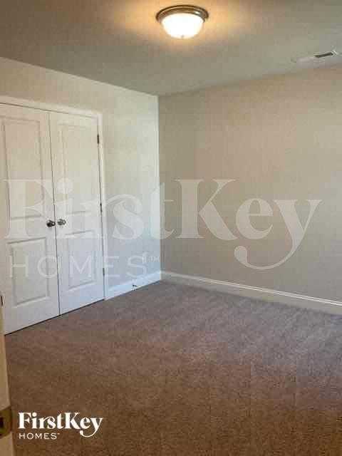 Building Photo - 2021 Cypress Village Dr NW