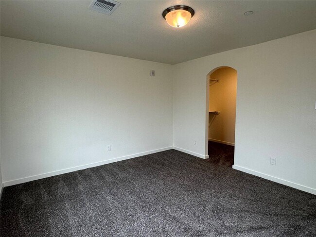 Building Photo - 12603 Telge Rd