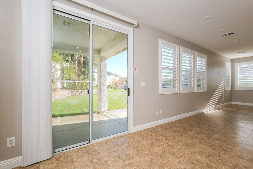 Building Photo - 3398 Jasmine Vine Ct