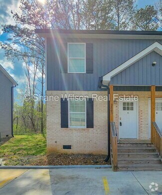 Building Photo - 3263 Chattanooga Rd