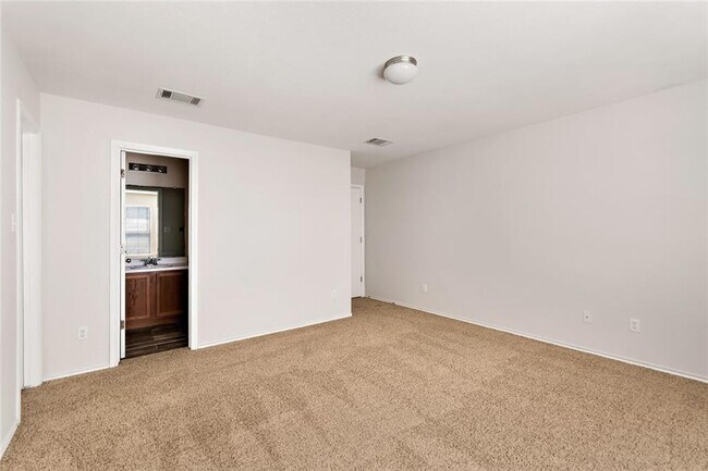 Building Photo - 143 Black Forest Rd