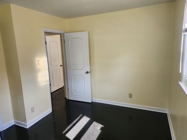 Building Photo - 2105 Larkspur Dr