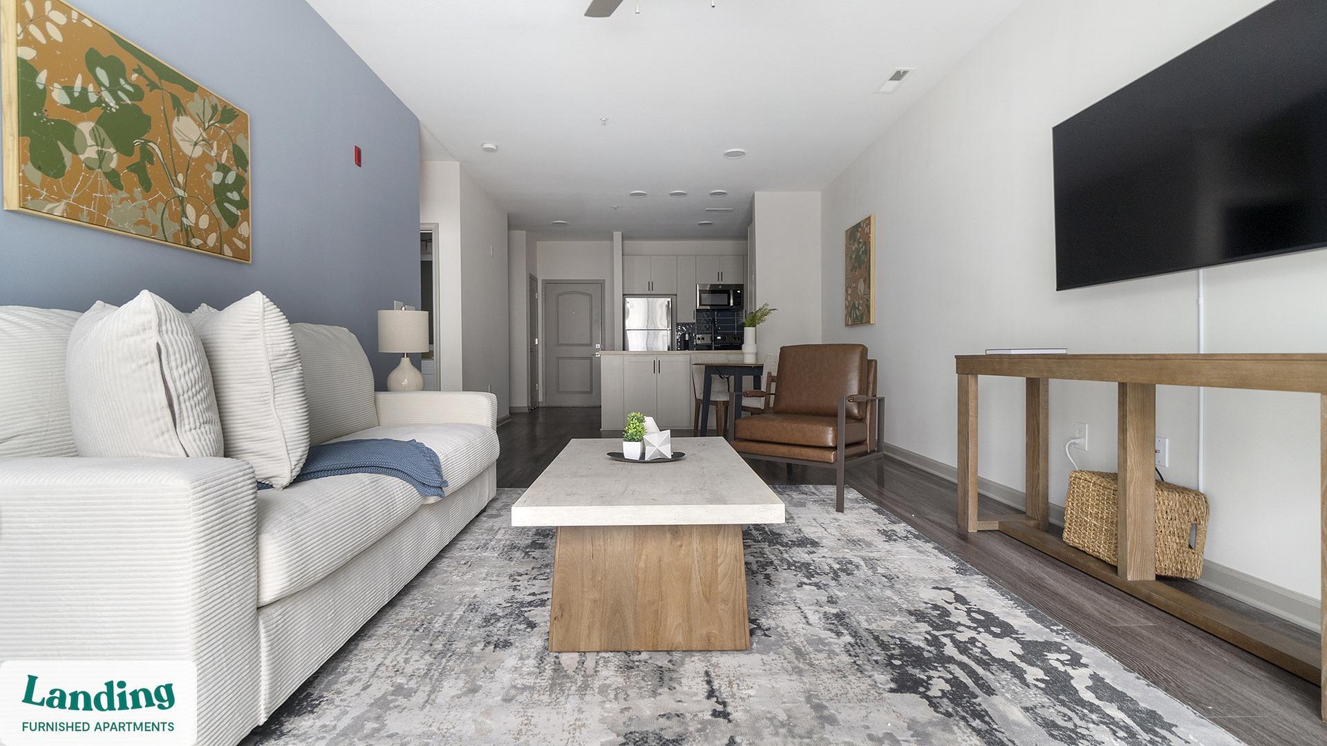 Building Photo - 900 E Six Forks Rd