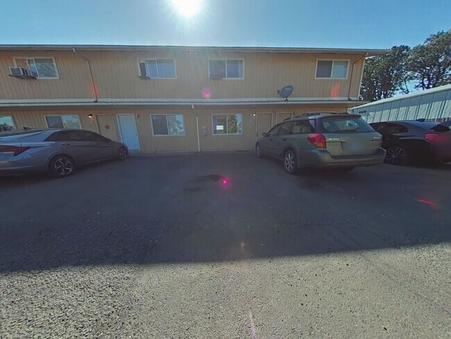 Primary Photo - 2 Bedroom Townhouse ~ Centrally Located