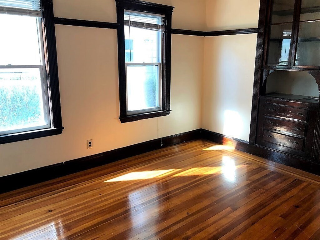 Building Photo - 28 Litchfield St