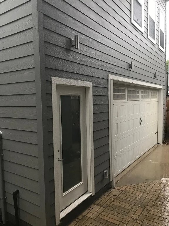 Building Photo - 406 Willard St