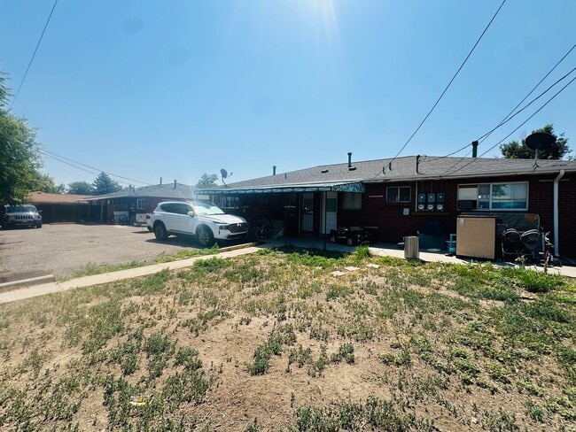 Building Photo - 8615 W 54th Pl