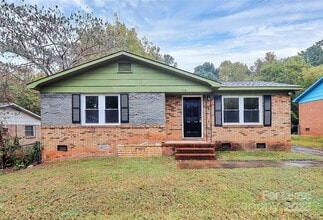 Building Photo - 518 Echodale Dr