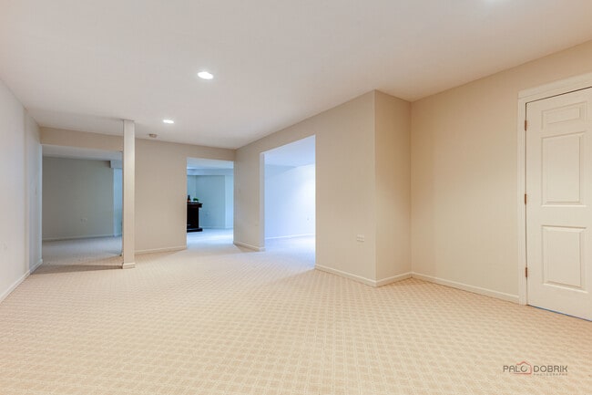 Building Photo - 20772 N William Ave