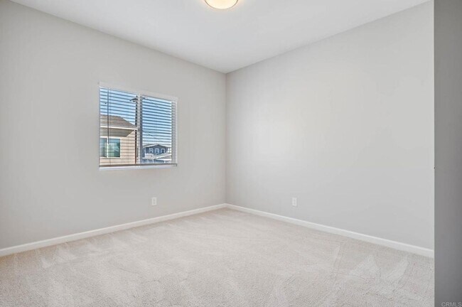 Building Photo - ***Gorgeous 5 bedroom, 3 bath Home in Imperial Beach