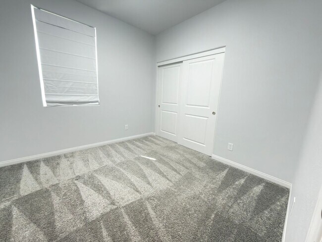 Building Photo - 3618 Tondela Ln