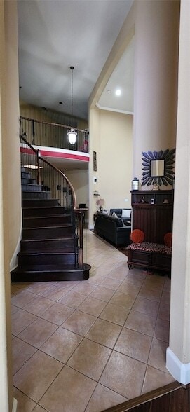 Building Photo - 1001 Llano Trce