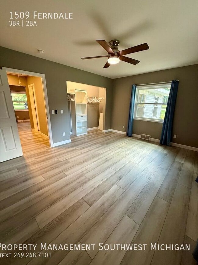 Building Photo - 1509 Ferndale-