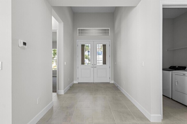 Building Photo - 14200 Lacebark