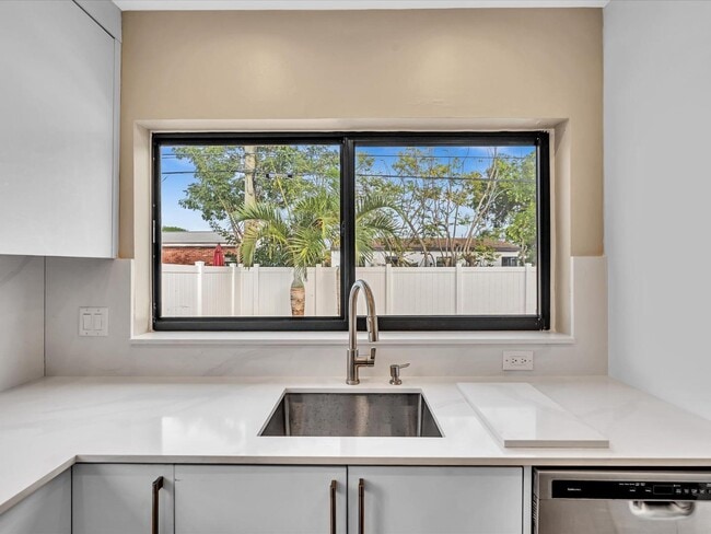 Building Photo - 5408 NE 3rd Ter.