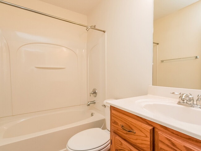 Building Photo - 6876 White Hawk Ln