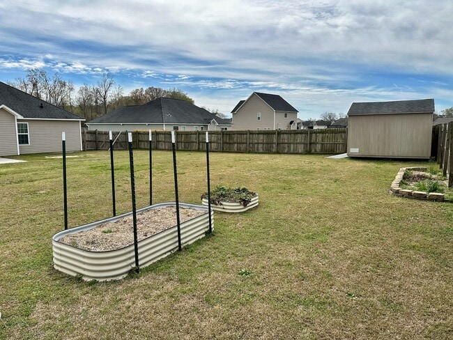 Building Photo - 144 Prelude Dr