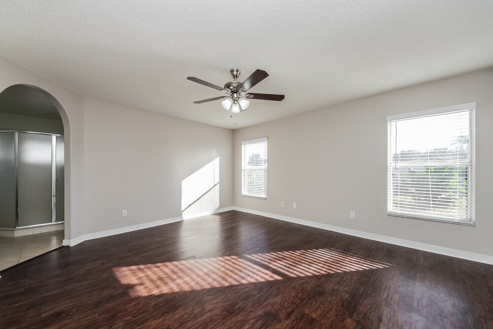 Building Photo - 16444 Coopers Hawk Ave