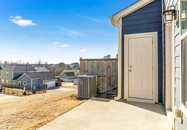 Building Photo - Move-In Ready-O'Neal Village, Greer, SC - 3 BD-2.5 BA - Plenty of space for Comfortable Living - ...