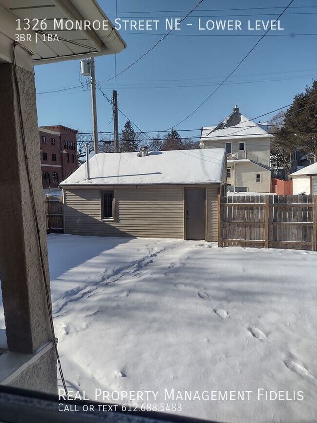 Building Photo - 1326 Monroe St NE