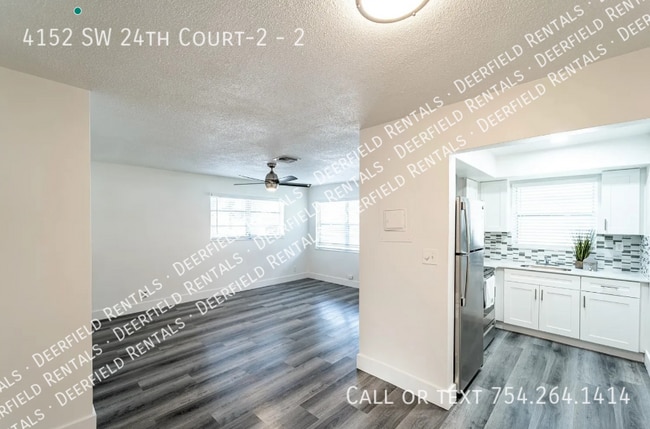 Building Photo - 4152 SW 24th Ct