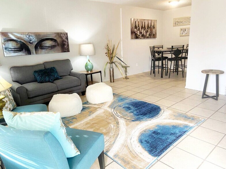 Building Photo - 3901 S Garnett Rd