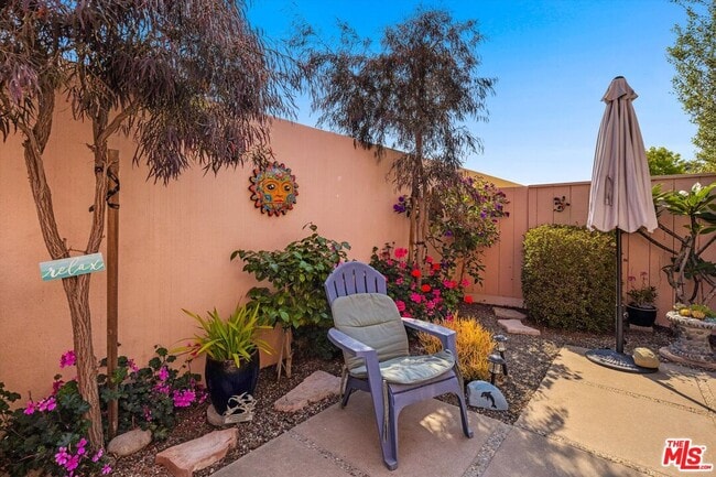 Building Photo - 4297 Carpinteria Ave