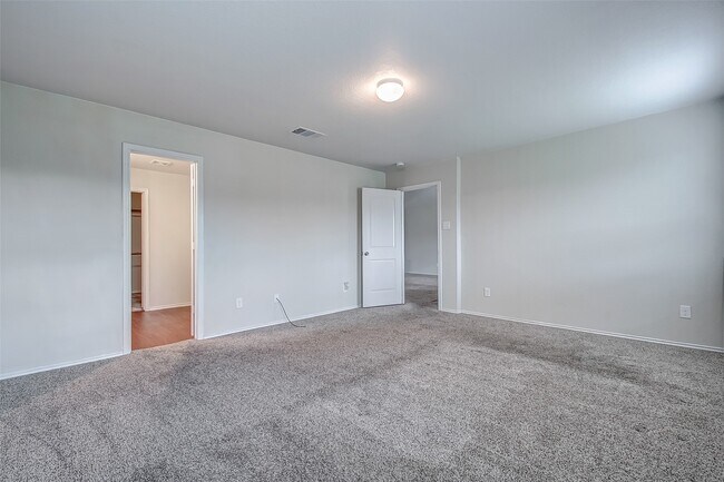 Building Photo - 20123 Louetta Ash Dr