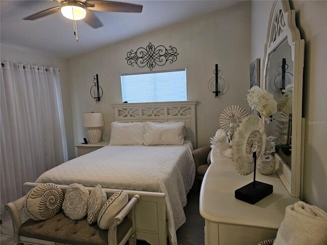 Building Photo - 3300 Loveland Blvd