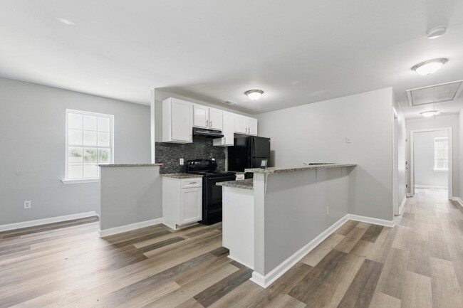 Building Photo - 2271 Sisk St NW