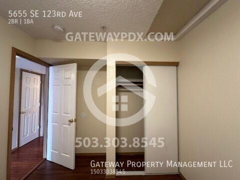 Building Photo - 5655 SE 123rd Ave