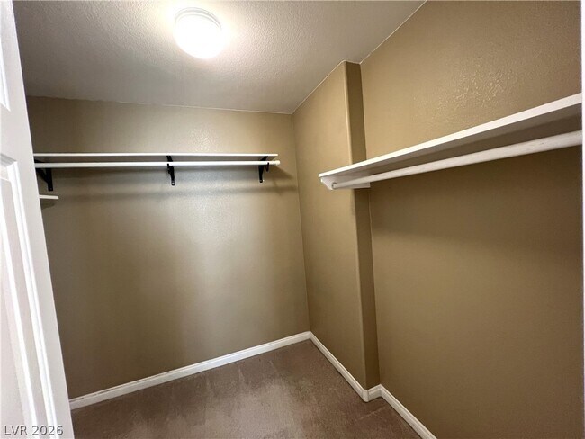 Building Photo - 8154 Sandy Slope Ct