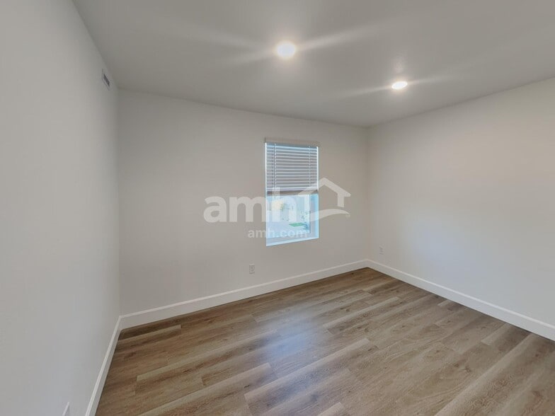 Building Photo - 7285 Arroyo Crossing Pkwy